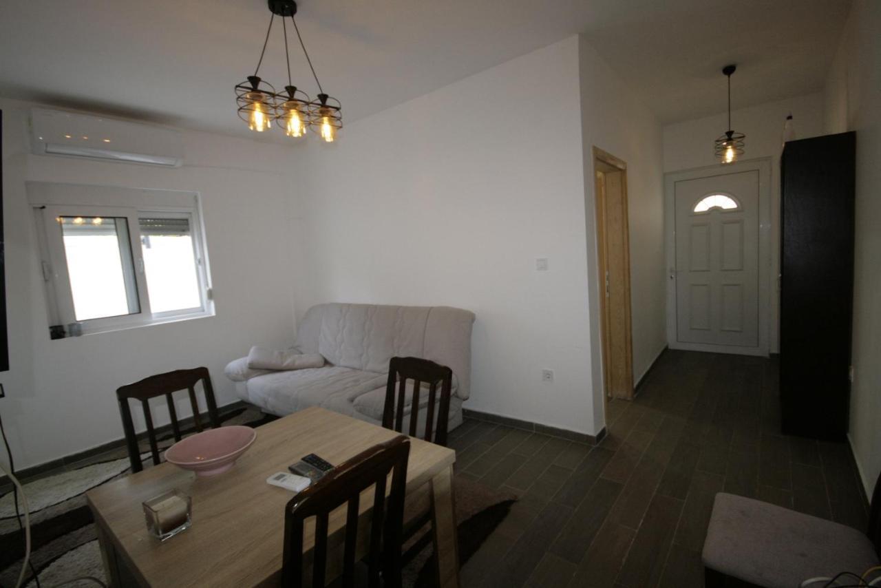 Apartmani Srdanovic ティヴァト エクステリア 写真