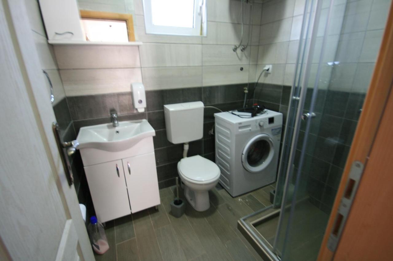 Apartmani Srdanovic ティヴァト エクステリア 写真