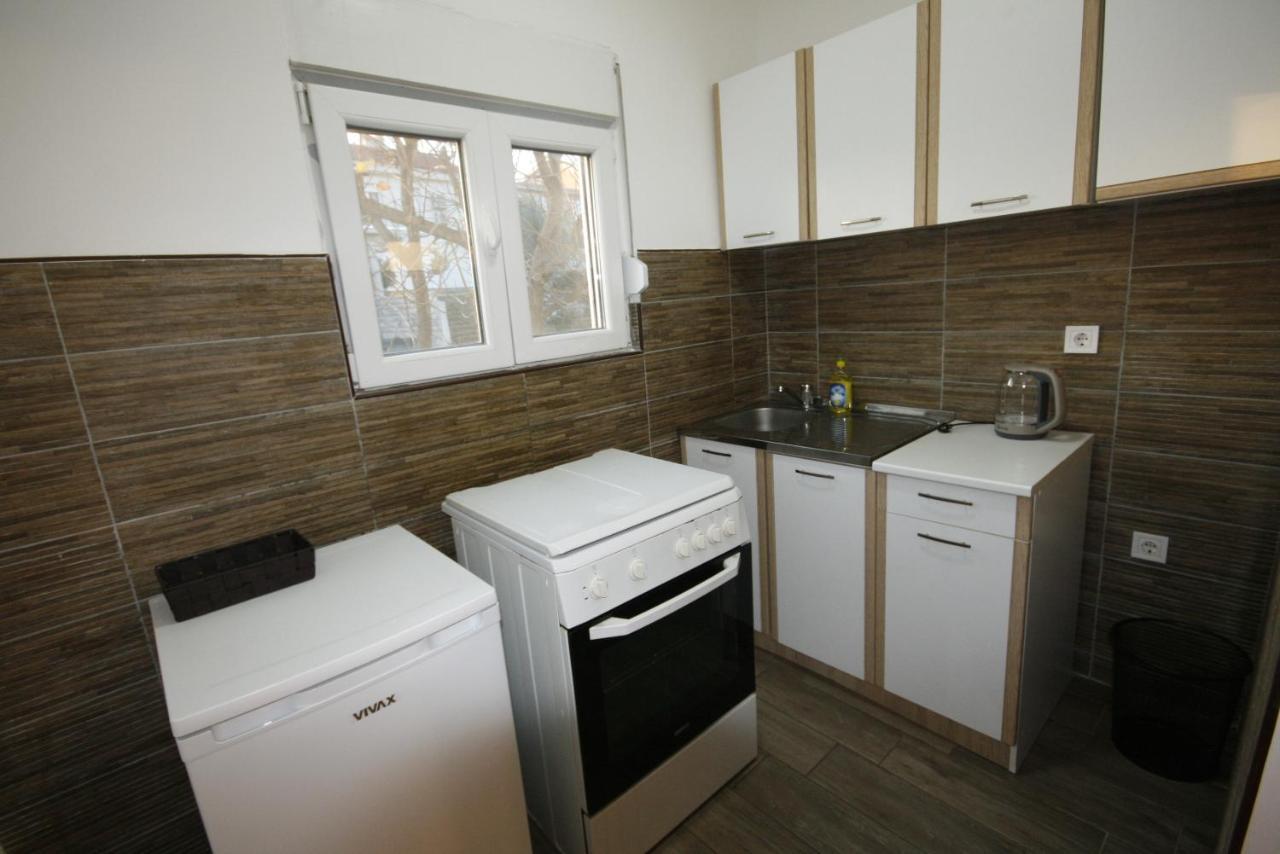 Apartmani Srdanovic ティヴァト エクステリア 写真